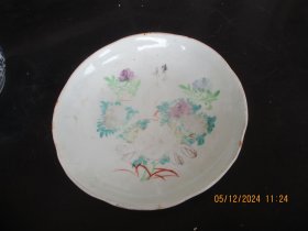 老瓷器花盘，上口直径20cm高4cm，品好如图。