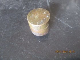 清朝，铜印盒，直径2.5cm高2cm，品好如图。