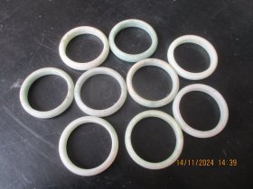 玉器，玉手镯9件合拍，直径7cm，品好如图。