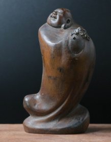 逸品    精美木雕刻   福在眼前    尺寸长7CM ,高14.5CM宽6CM