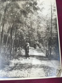 民国间 人物老照片 一张八开大小