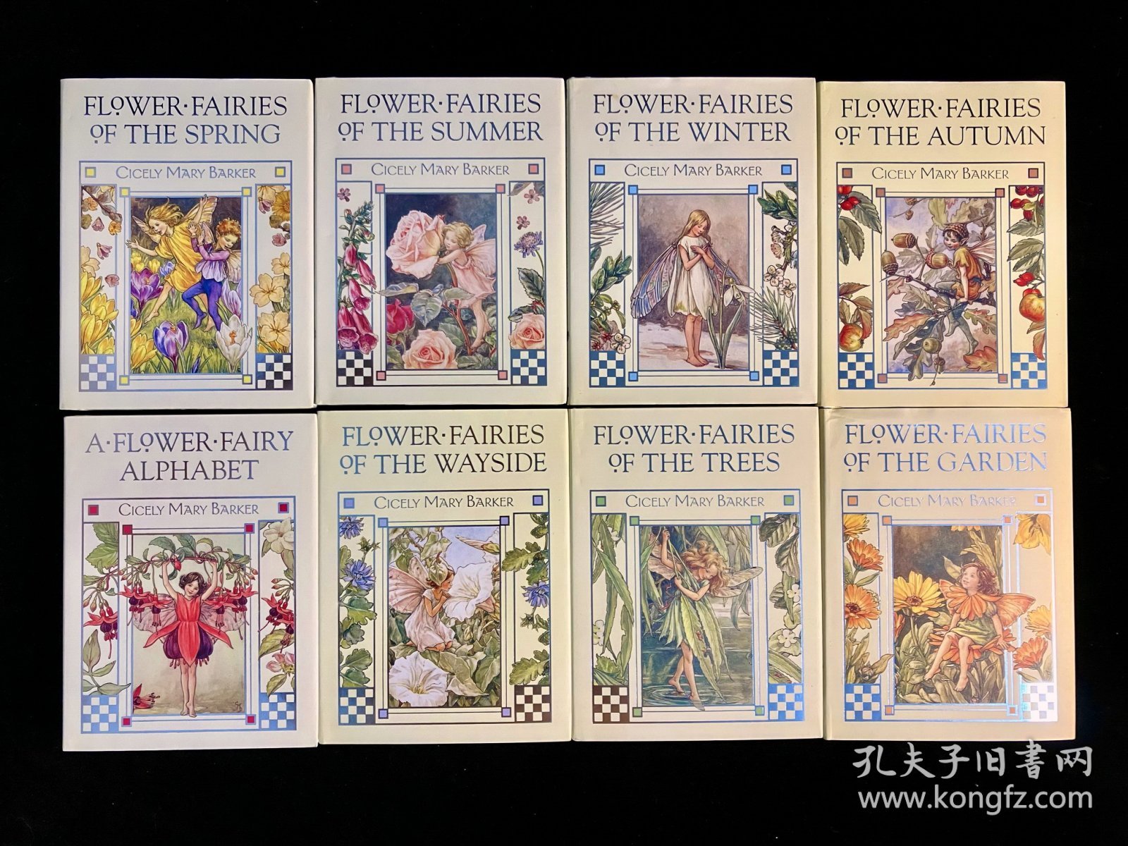 《花仙全集》盒装一套8册全，约200幅绝美彩色插画，栩栩如生，精美细腻
