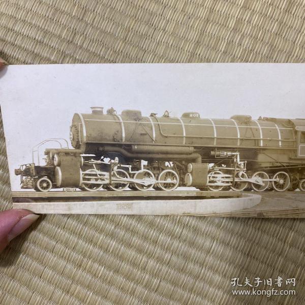 1921年 京绥铁路用蒸汽机车 蛋白照 民国 老照片
火车 铁路