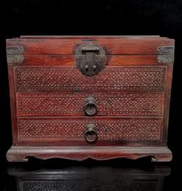 红木首饰盒，重量约4.48公斤《天作之合》