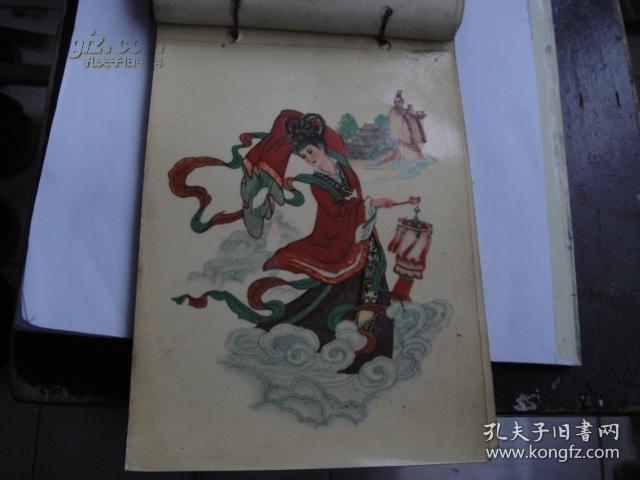 罕见早年瓷器贴膜用薄膜图案,一本38页。每页上面的薄膜撕下后,贴在瓷器或搪瓷毛坯上,经过高温烧制后,即是表面成型图案。注意看薄膜上的字是反的,贴上后就是正的了。