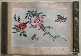 六七十年代 传统工艺美术画 出口真丝织绣品 “蝶恋花” 绣品画 一幅 彩色 21.8 X 32 cm（已装裱 软托片 托片尺寸29.7*41cm）