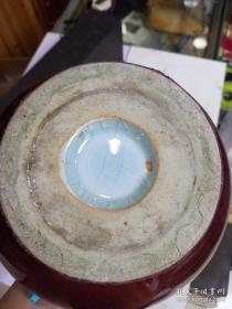 石湾公仔荸荠瓶，高28cm，火石红，早期特征明显。