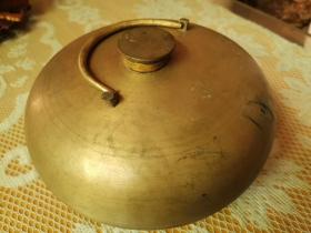 【铜器收藏】铜制暖手壶 约1斤多, 低价开拍！