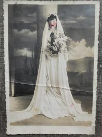 民国老照片  新娘单人婚纱照  一张  品相、尺寸  请见图