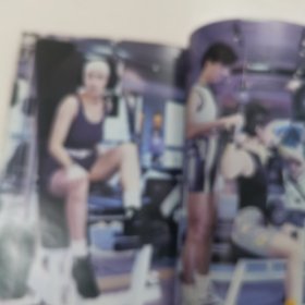 温碧霞张敏李连杰叶倩文彩页周刊 姐妹