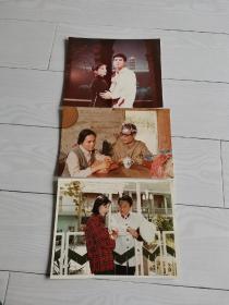 〈侦察员的蜜月〉连环封面3张合拍
