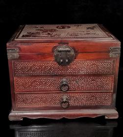 红木首饰盒，重量约4.48公斤《天作之合》
