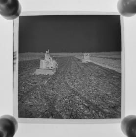 八十年代老照片底片，耕地
