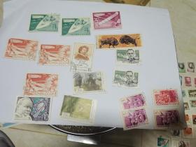 苏联老邮票。52枚。2