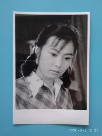 1983年戏曲电影莱芜梆子《红柳绿柳》 女演员黑白照片