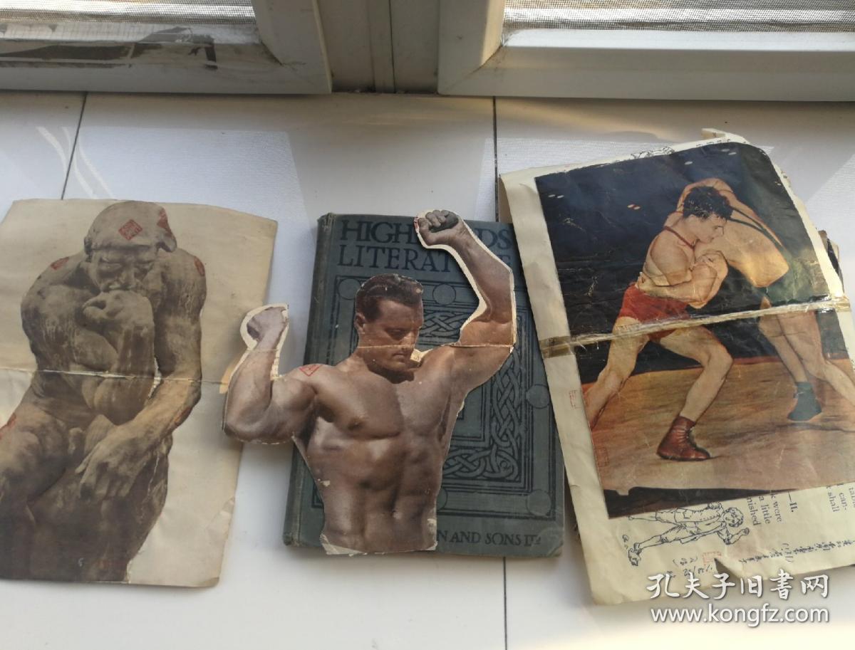 外国体育、雕塑题材剪报2册