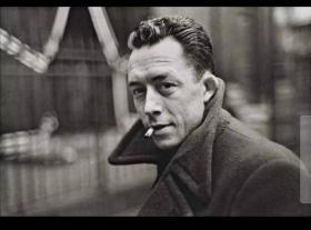 1954年诺贝尔文学奖得主 法国作家、哲学家，存在主义文学、“荒诞哲学”的代表人物，阿尔贝·加缪（Albert Camus，1913年11月7日—1960年1月4日）亲笔手稿一页，有本人涂改，未签名。