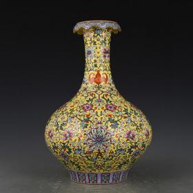 清乾隆黄地珐琅彩缠枝花卉纹翻口瓶