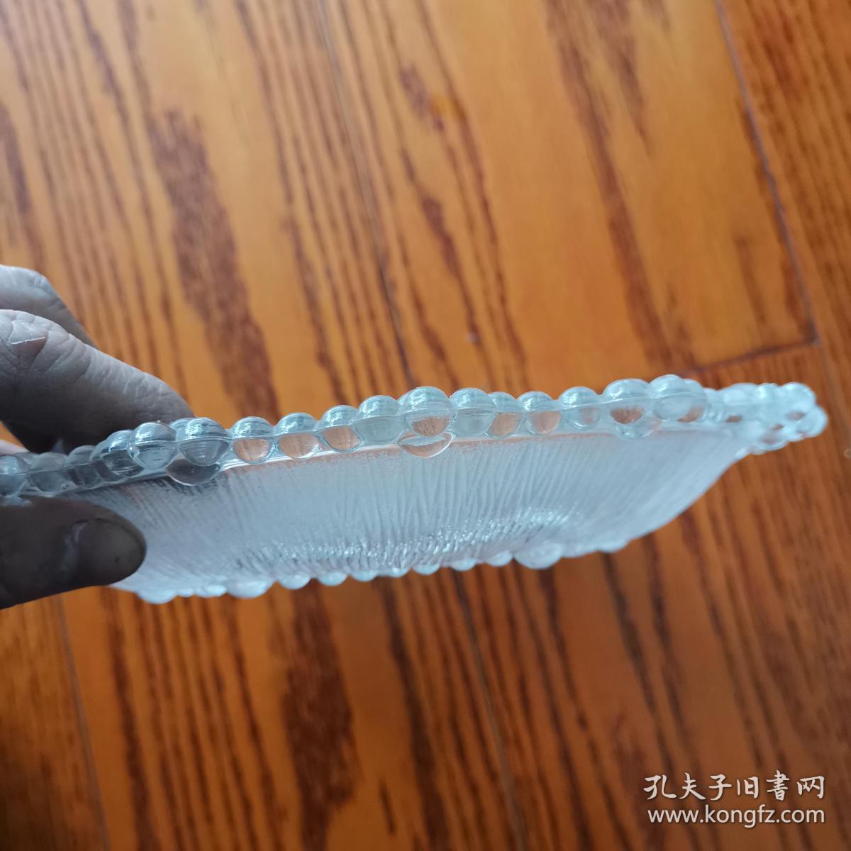 旧藏老玻璃果盘一只