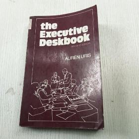 the Executive Deskbook（书名如图）