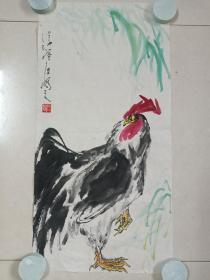 耕夫：刘一鸣水墨国画《雄鸡图》立轴软片八九十年代（泮池寒石鸣之、纸本尺寸: 68×35 cm、当代国画家、中国美术家协会会员、浙江美协常务理事）