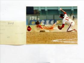 封杀-摄于第十一届亚运会垒球比赛·中国与世界画报社王劲松摄 ·四十年体育摄影作品稿件资料