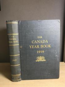 The Canada Year Book 1919  1920年出版  16.5*23.5cm   700 页  厚重  彩色及黑白插图