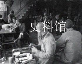 1938年4月份 上海周浦镇老街茶馆  照片为翻印。尺寸14厘米
