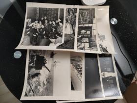 老照片： 新闻照片---杂项五 大幅黑白照片   共8张合售      黑白照片箱 00014