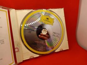 外版CD，格什文 《蓝色狂想曲》《一个美国人在巴黎》《波育与贝丝》伦敦爱乐乐团演奏。音乐圣经推荐版本。DG满银圈西德首版，编号：427 203-2。