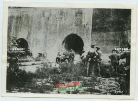 民国时期翻拍的庚子事变1900年八国联军美军士兵攻打北京老照片