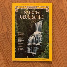 （从美国发货，到国内三周左右） national geographic美国国家地理1977年5月（含地图）河流，鼠类，土耳其，新几内亚