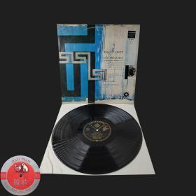 李斯特交响诗《前奏曲Les Preludes》
系李斯特根据奥特朗诗作《四元素》所作四首男声合唱曲的管弦乐前奏改编而成
包含第1、2、3、6号匈牙利狂想曲
德版德律风根黑金标  立体声 BT468-B 俱乐部版
安德烈弗朗茨指挥
比利时布鲁塞尔国家广播交响乐团