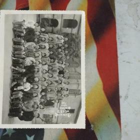 福州九中七二届高二四班毕业留念，1973年1月29日，黑白照片，珍贵的历史记忆，长16.5厘米宽12厘米，包快递