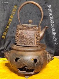 老铸铁茶炉，茶壶，完‮一整‬套，图‮清案‬晰漂亮，保存完整正‮使常‬用！