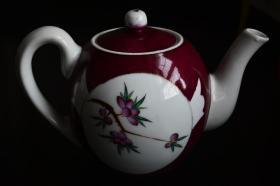 景德镇第一瓷厂茶壶