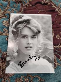 【签名照】世界头号美人，被誉为第八大奇迹的 波姬·小丝 签名照，购于bet365