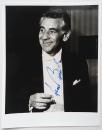 伦纳德·伯恩斯坦签名肖像照1983年纽约大都会艺术博物馆一百周年慈善晚会原版银盐胶片8x10老照片