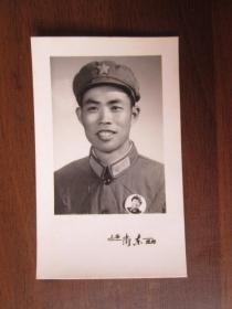 1969年军人照片（上海卫东照相馆）