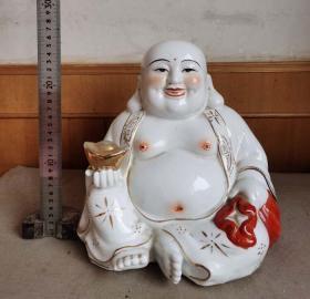 白釉红彩大肚弥勒佛