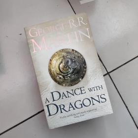 A Dance With Dragons (A Song of Ice and Fire, Book 5)冰与火之歌5：魔龙的狂舞 英文原版