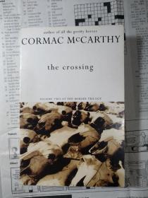 Crossing 穿越 Cormac McCaarthy 科马克 麦卡锡《边境三部曲之二》 英文原版正版