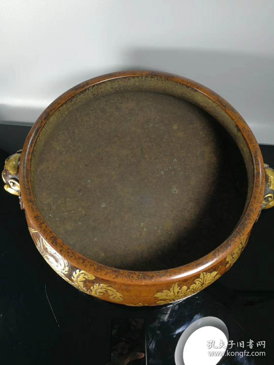 紫铜流金，高12公分，宽16公分，重量8880克