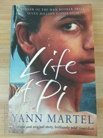 英文原版书 Life Of Pi Paperback – 29 May 2003 by Yann Martel  (Author)