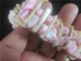 贝壳手链2条合售。