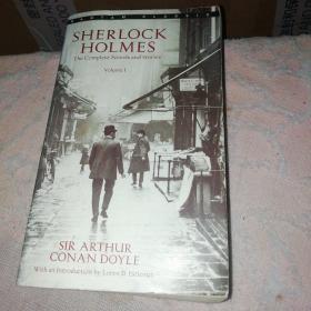 Sherlock Holmes：The Complete Novels and Stories Volume I