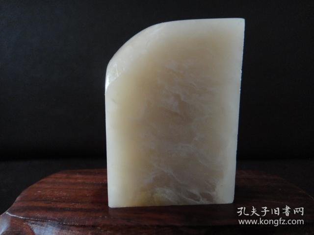 巴林冻石印章，纹路漂亮，非常细腻通透