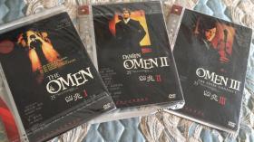 DVD凶兆全集1-3  The Omen (1976)
导演: 理查德·唐纳
主演: 格利高里·派克