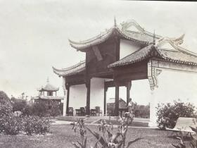 清代北京八国联军士兵与吊脚楼门原版蛋清老照片相片
