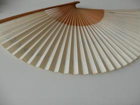 雅致日扇-怀袖雅物A-007：昭和期精工和纸手工玉竹多骨【夏扇】一把！薄纸扇面做工精致！【一面螃蟹水墨画图案，另面空白，空白面书画均可用】，扇轴带孔可自配扇坠！长度22cm！排口宽度1cm!